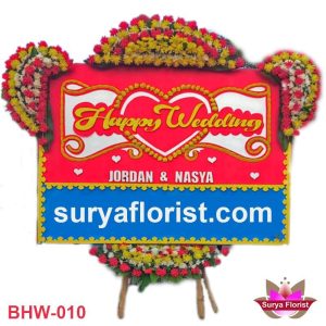Karangan Bunga Papan untuk Happy Wedding di Kota Bekasi (BHW-010)